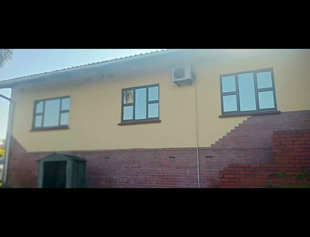 4 BEDROOM FREESTANDING FOR SALE IN STANGER CENTRAL